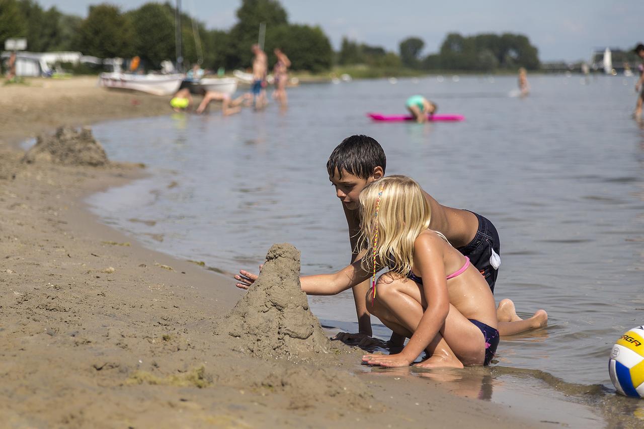 Europarcs Resort Zuiderzee Doornspijk Экстерьер фото